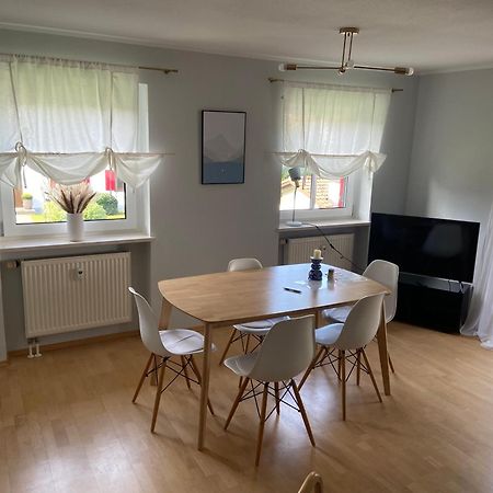 Modern Eingerichtete Wohnung Mit 2 Schlafzimmern Bergen  Bagian luar foto
