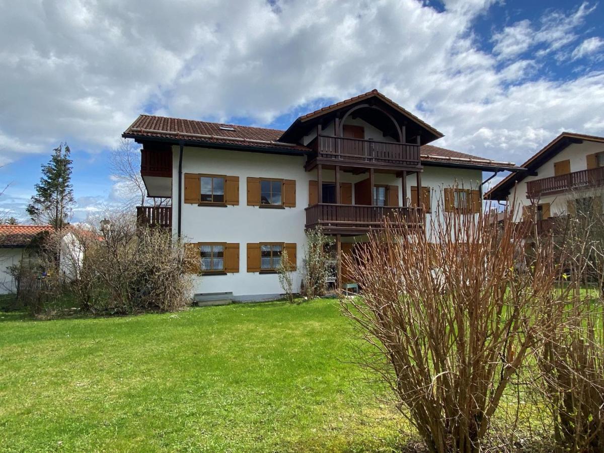 Modern Eingerichtete Wohnung Mit 2 Schlafzimmern Bergen  Bagian luar foto