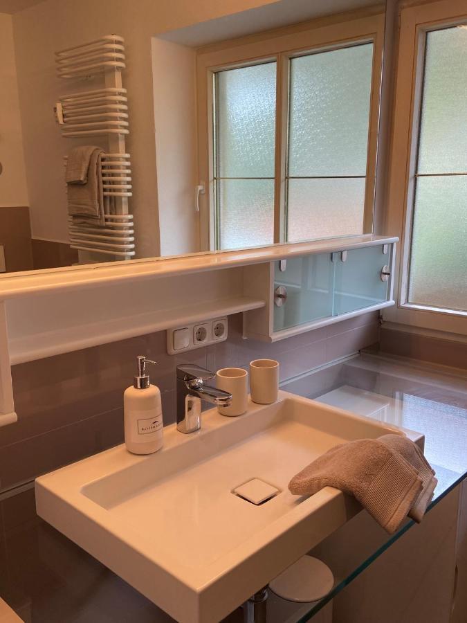 Modern Eingerichtete Wohnung Mit 2 Schlafzimmern Bergen  Bagian luar foto