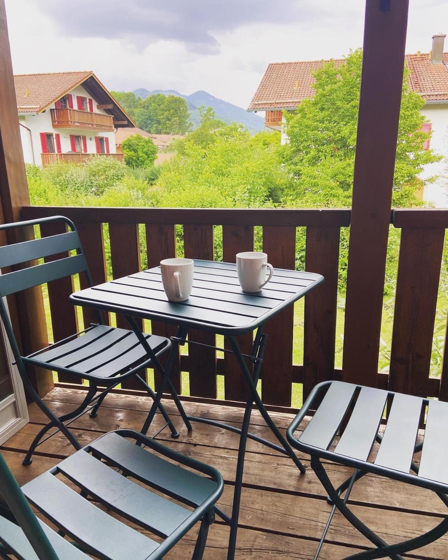 Modern Eingerichtete Wohnung Mit 2 Schlafzimmern Bergen  Bagian luar foto